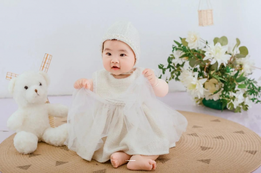 借卵生子咨询宝宝鼻翼两侧发青积食