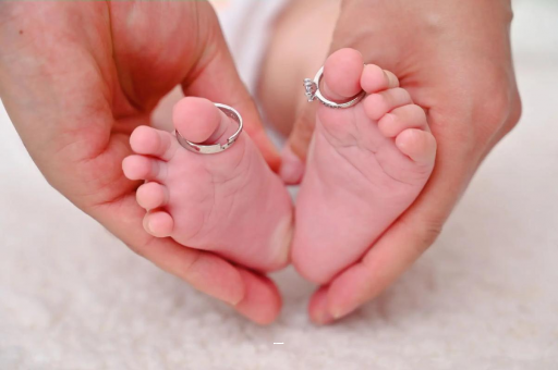 借卵生子咨询孕妇糖化白蛋白偏低