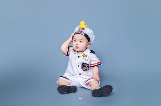 借卵生子咨询四个多月宝宝发烧